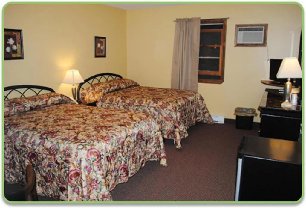 Fran Cove Motel