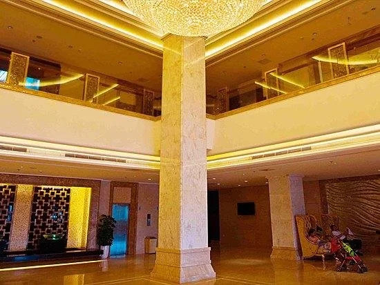Carp City Hotel