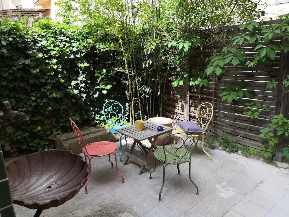 Studio coquet & terrasse