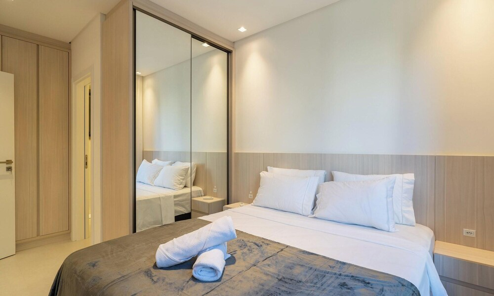 Ap in a Condominium With gym in Jurere Vox0210