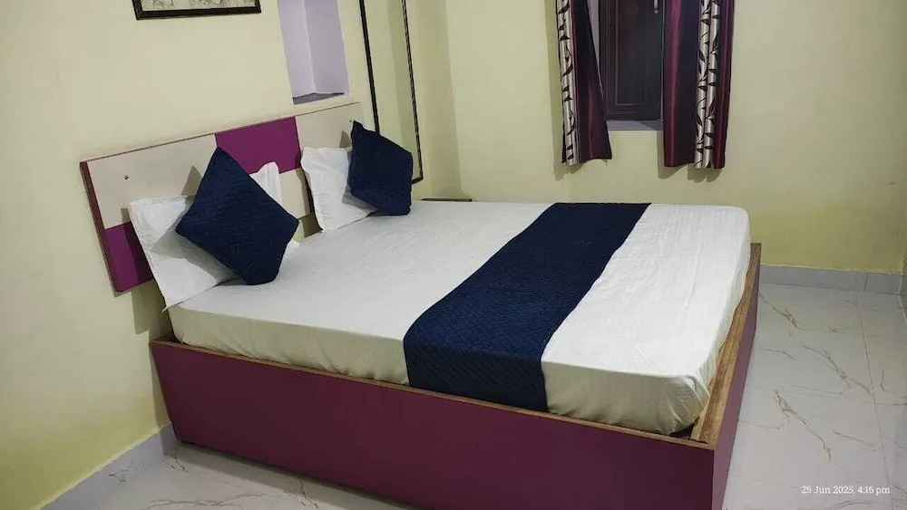 Radha Krishna Home