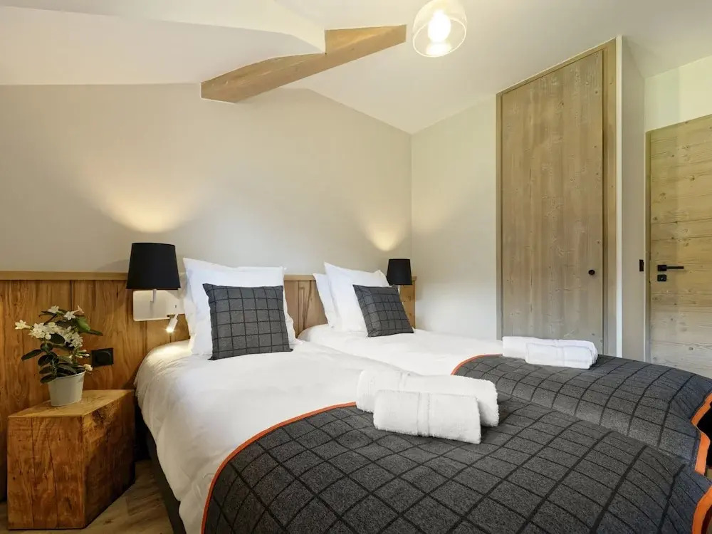 Chalet in Samoens Near Grand Massif Lift