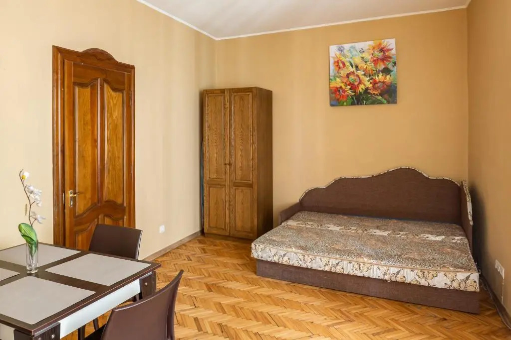 Apartment On Yana Zhizhky