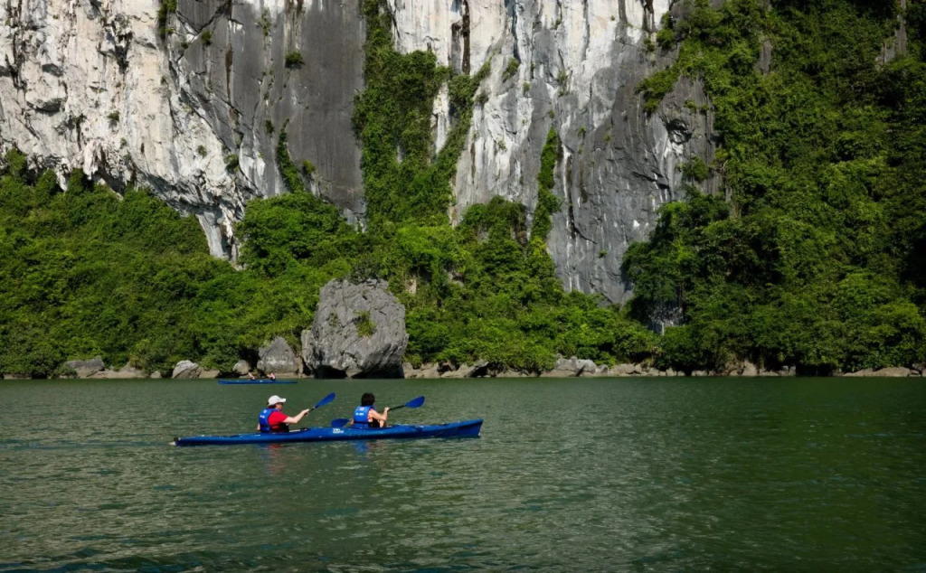 Pelican Halong Cruise