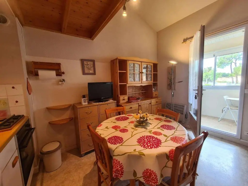 Appartement Saint-Jean-de-Monts, 1 pièce, 4 personnes - FR-1-224C-163