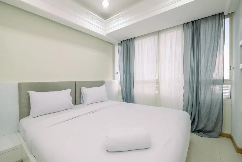 Cozy Stay And Spacious 3Br At Nifarro Park Apartment