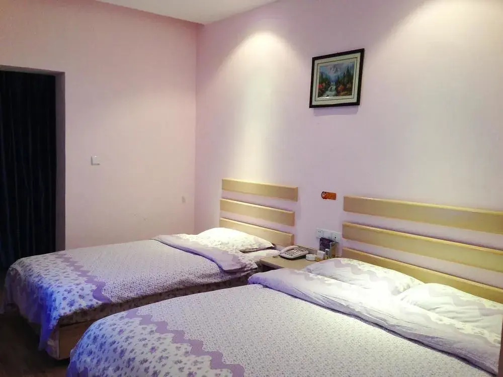 Yichang Shanshan Hotel