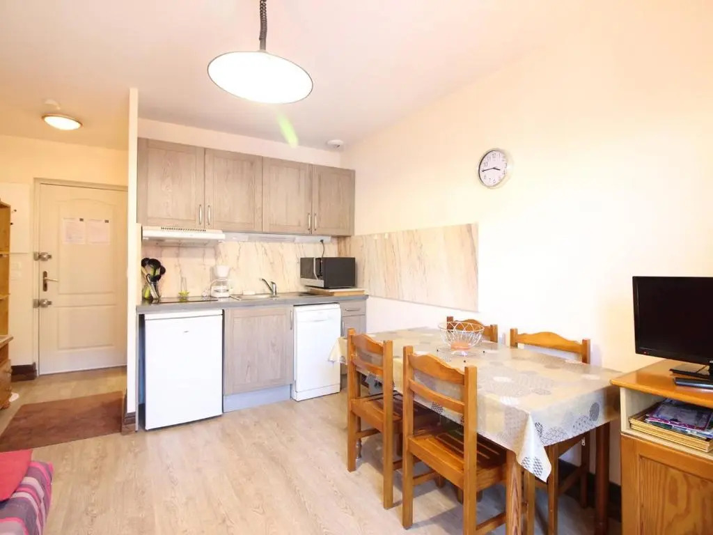 Appartement Mont-Dore, 2 pièces, 4 personnes - FR-1-608-57