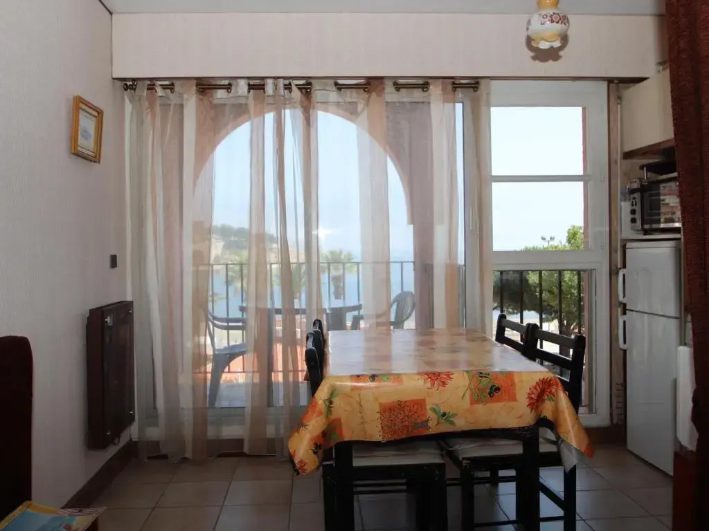 Appartement Banyuls-sur-Mer, 1 pièce, 2 personnes - FR-1-309-81