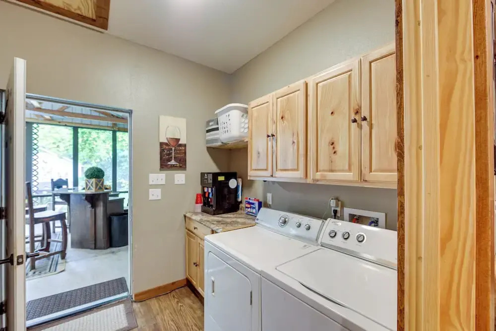 Jefferson Vacation Rental With Golf Cart!