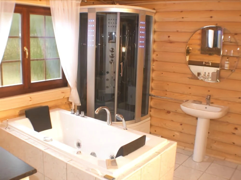Jasmine Lodge, 2 bedroom with hot tub - Felmoor Park