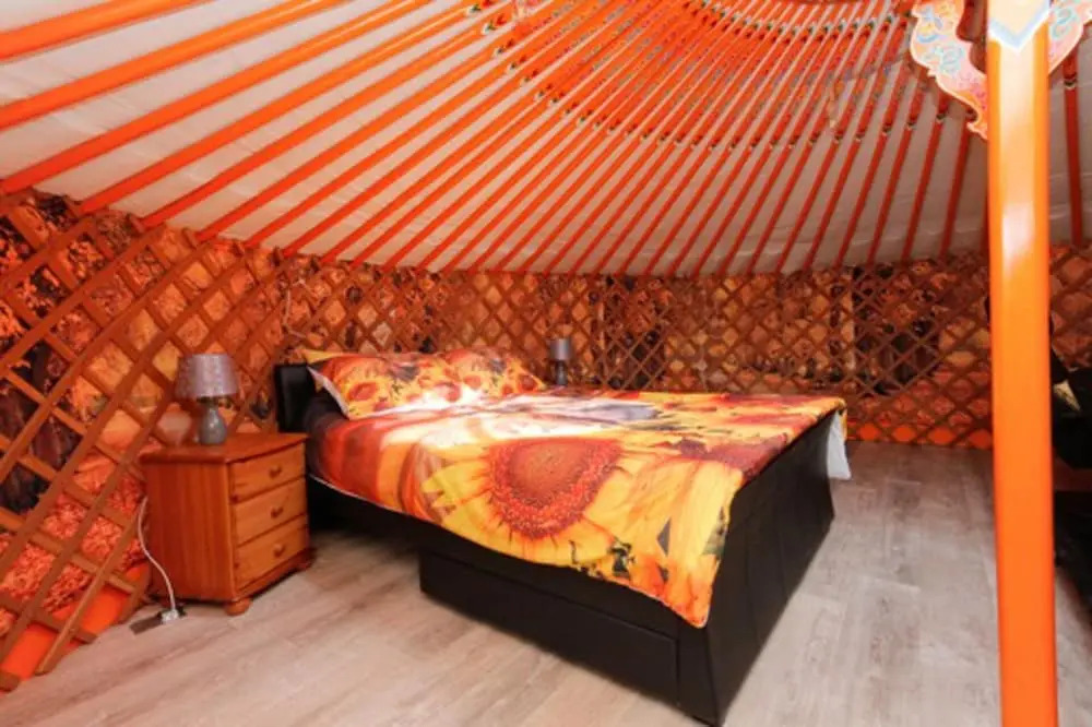 Orange Yurt With Hot Tub- Sleeps 4, Parking & Pets