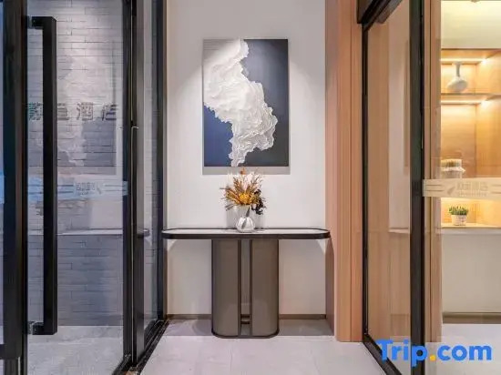 Zhengzhou Jingcheng Hotel