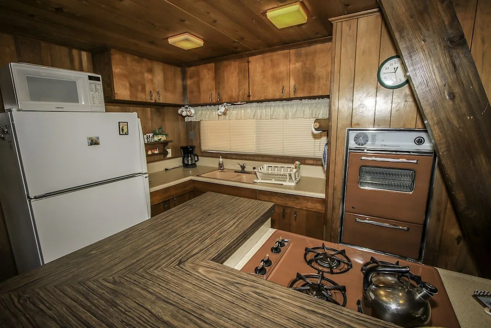 A Ski View - 2 Br home by RedAwning