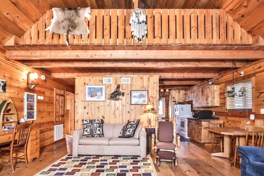 Bear Den Too - Hiller Vacation S 2 Bedroom Cabin