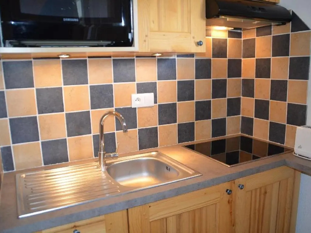 Appartement Les Menuires, 2 pièces, 6 personnes - FR-1-452-96