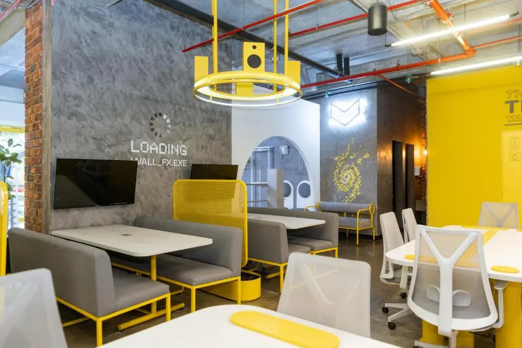 Indie Universe Creative Hotel