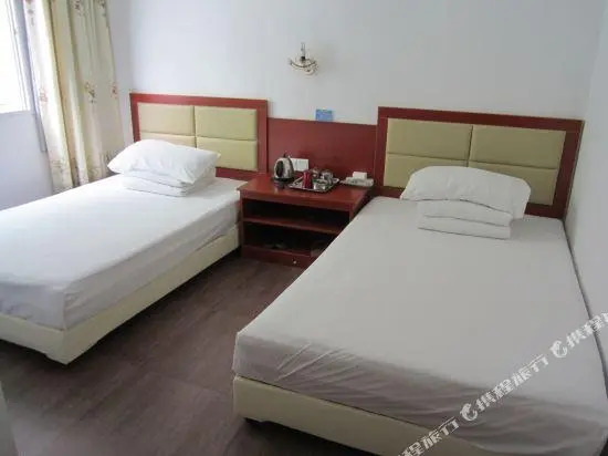 Sanhua Hostel