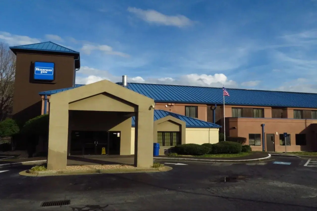 Rodeway Inn Austell Six Flags