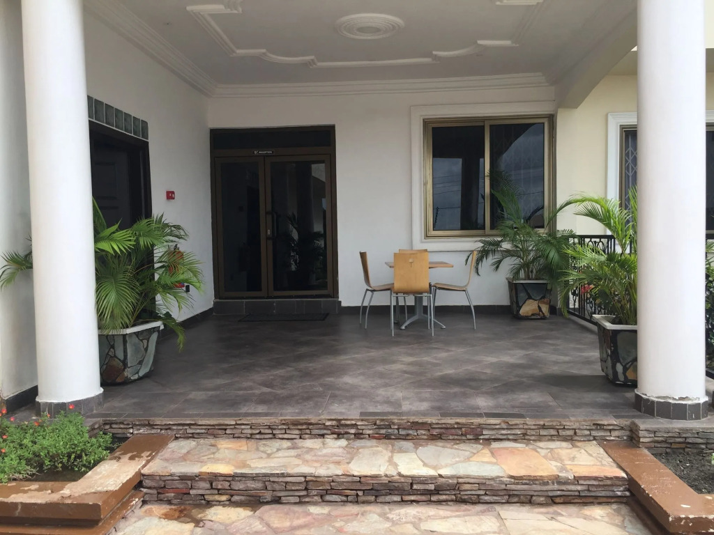 Eden Vale Hotel & Executive Training Cen