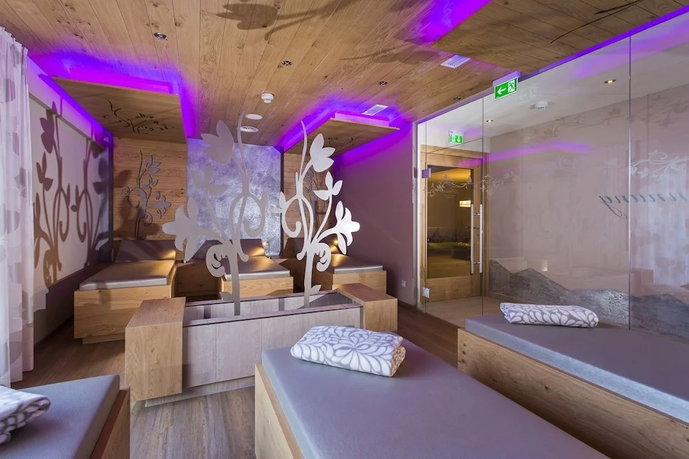 Hotel Caroline