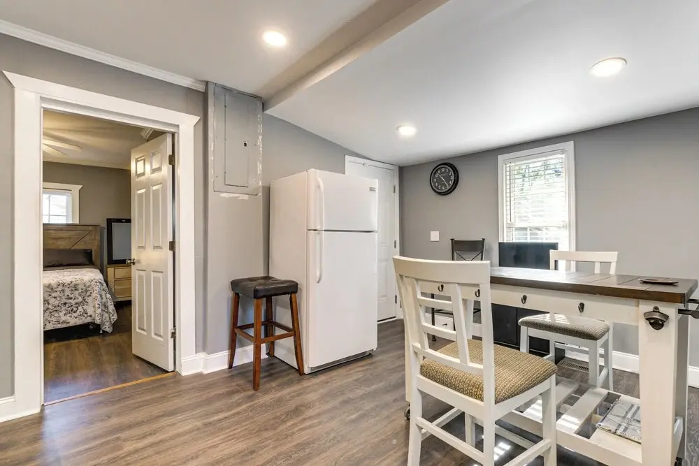 Durham Home w/ Screened Porch ~ 3 Mi to Downtown!