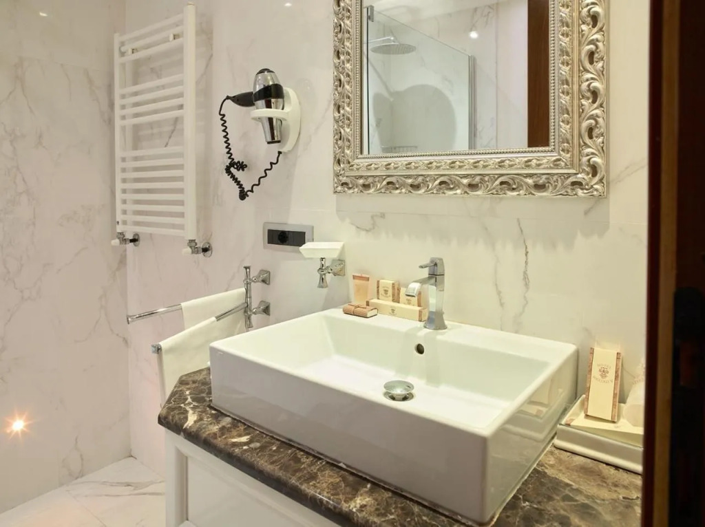 Hotel Niccolò V 4S - Terme dei Papi