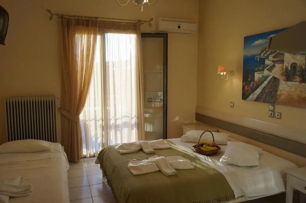 Nontas Home - Studios with Sea & Mountain View