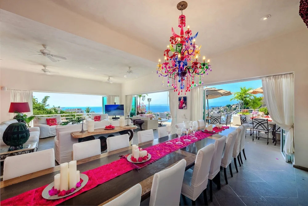 Luxury villa rental, Casa Yvonneka