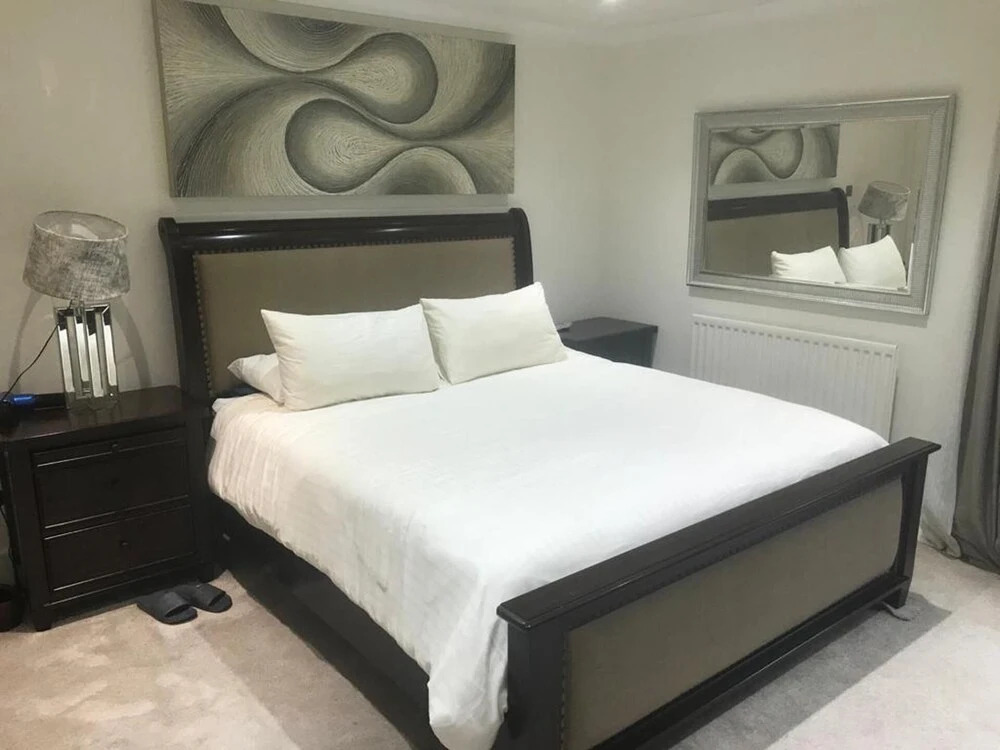Inviting 3-bed Apartment in London