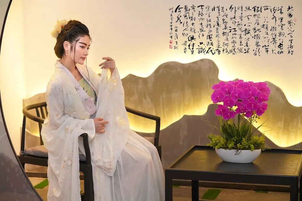 Yuan Cultural Hotel