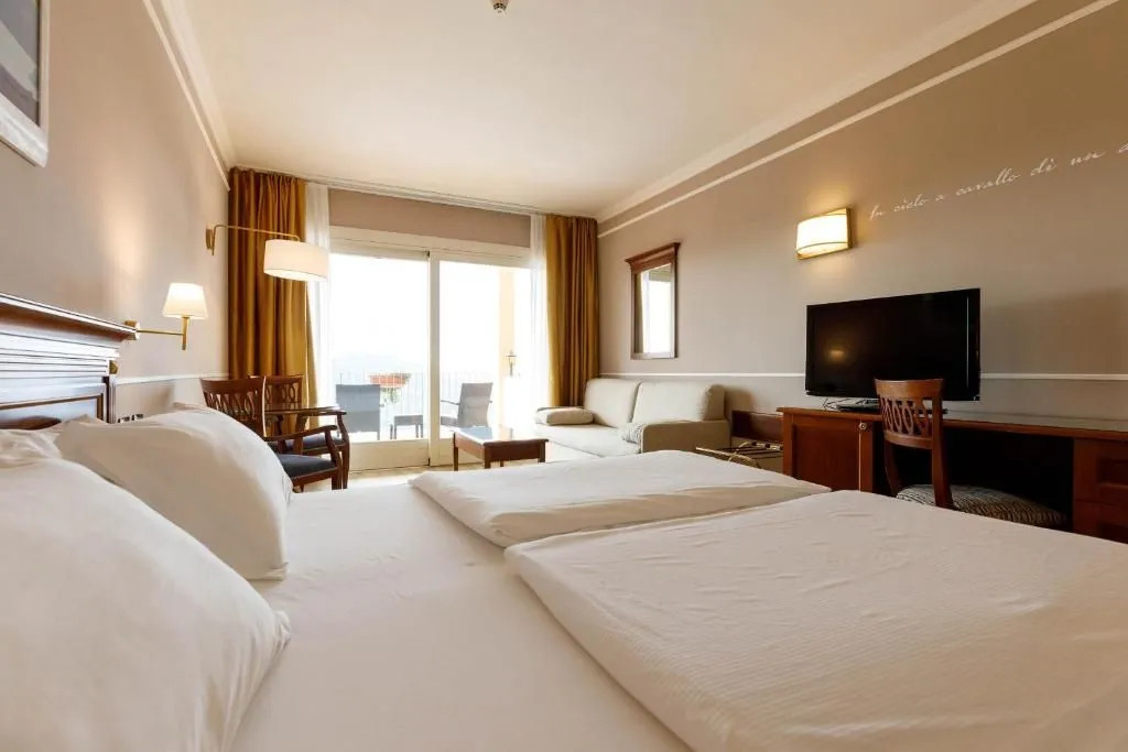 Hotel Boffenigo - The Golden Hour