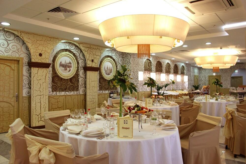 Izmailovo Gamma Delta Hotel