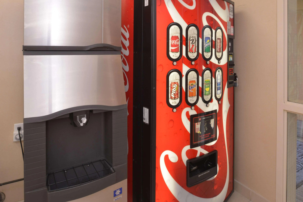 Hampton Inn and Suites Bakersfield North-Airport