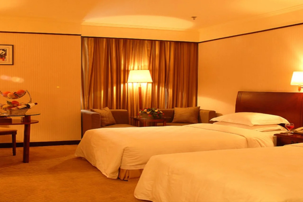 Eeril Hotel (Shenzhen Futian Convention and Exhibition Center Branch) 