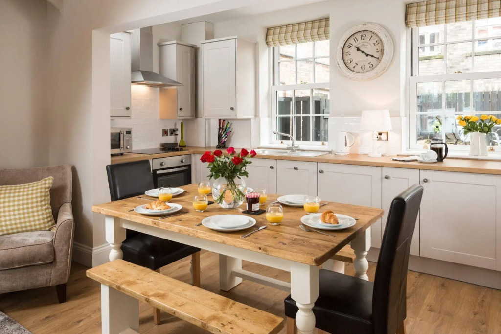 Cintra House