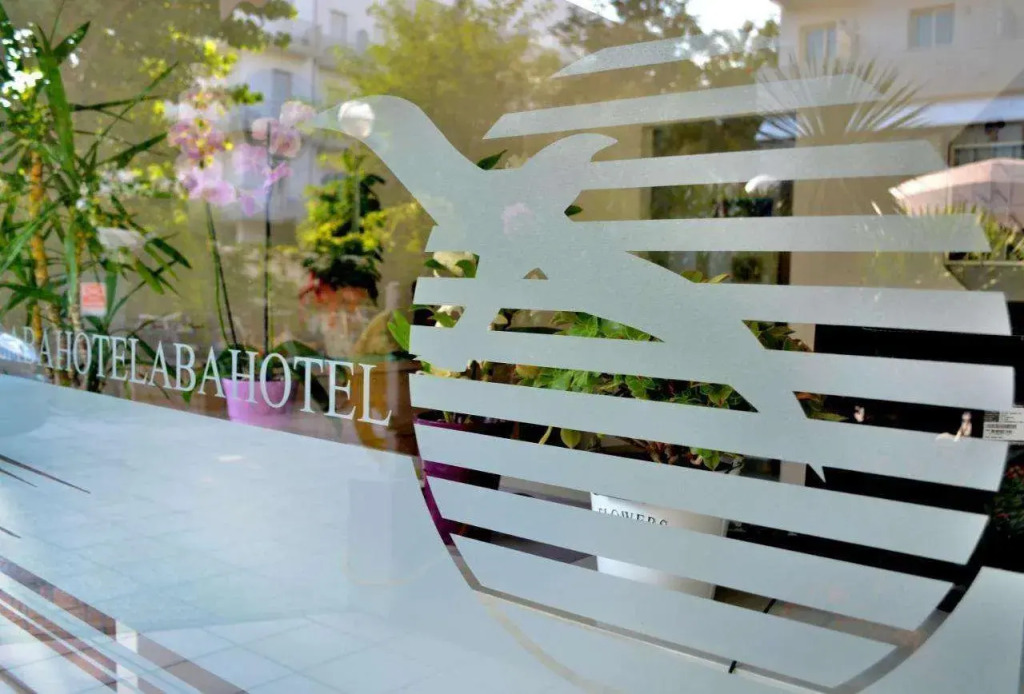 Abahotel