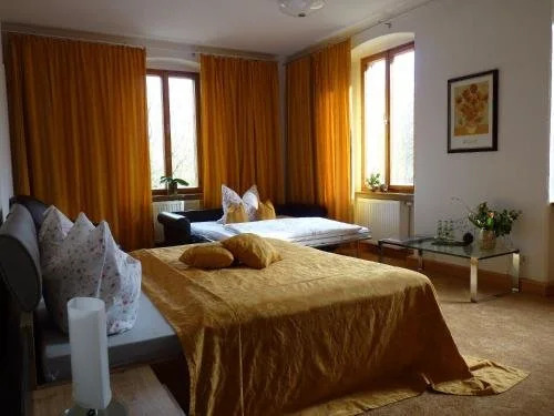 Eventlocation Mieten und Übernachten im Schloss nähe 07407 Rudolstadt