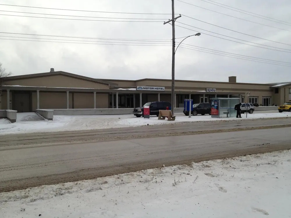 Airport Motor Inn