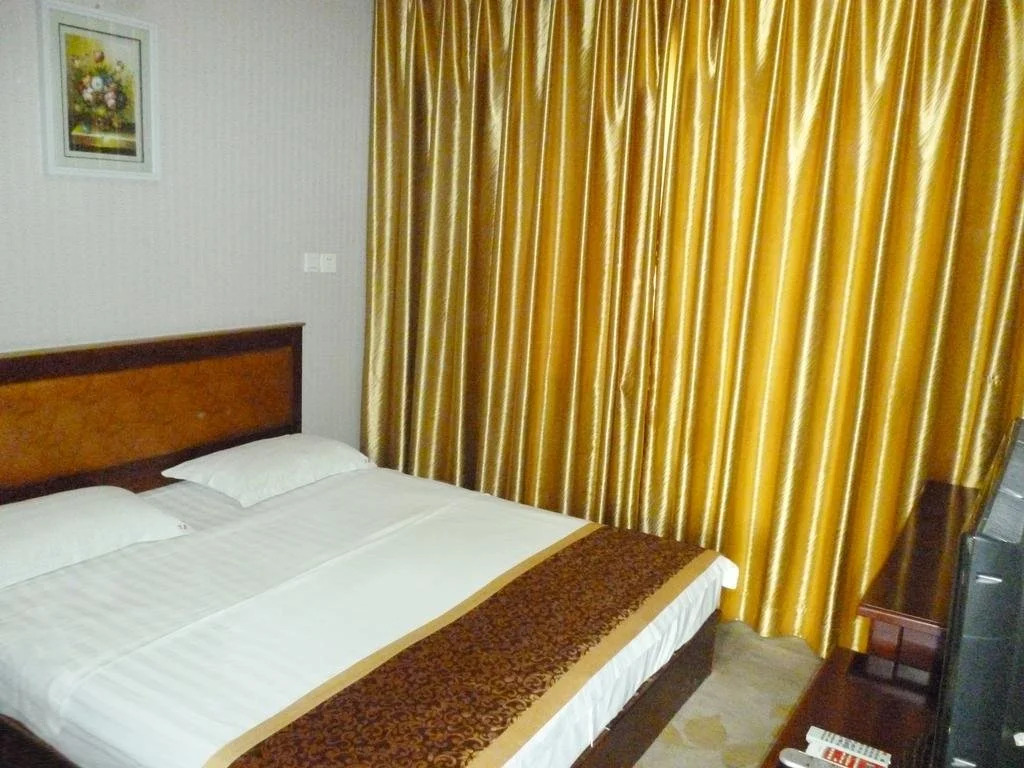 Zhijia Express Hotel