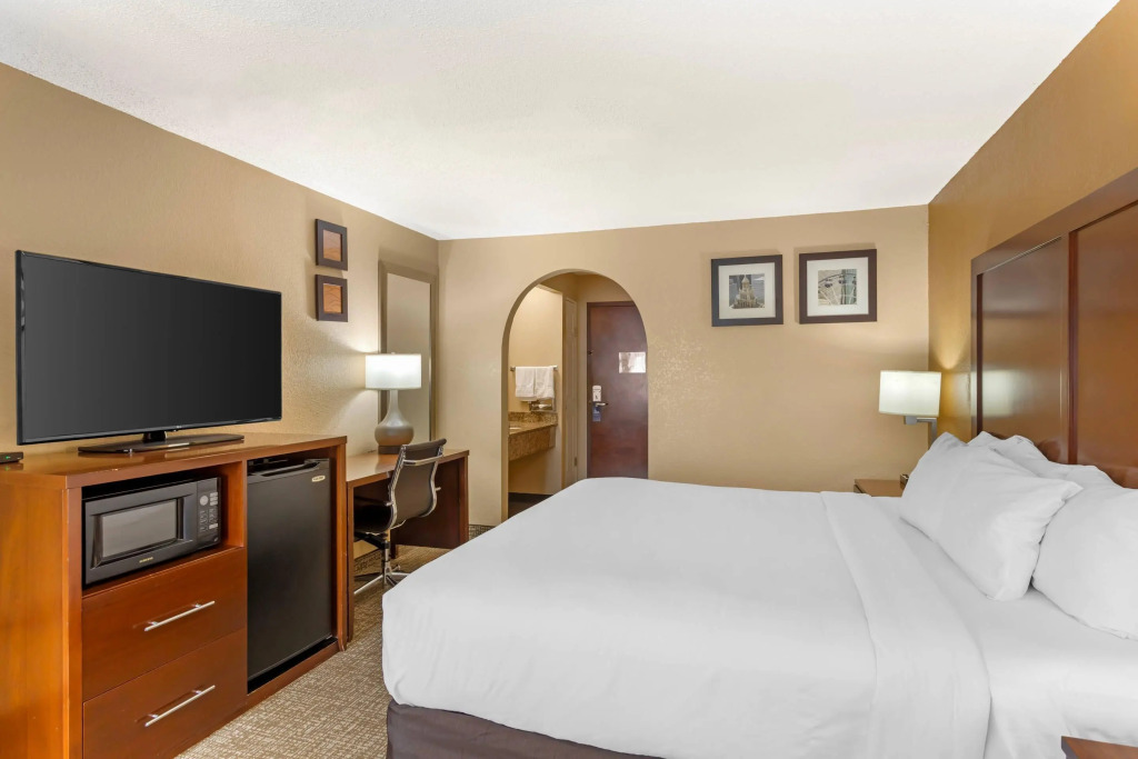 Comfort Inn North Conroe