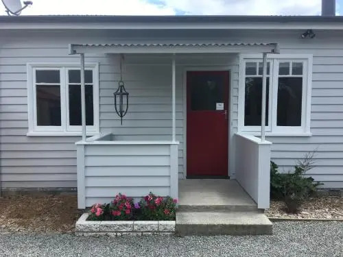 Central Cottage