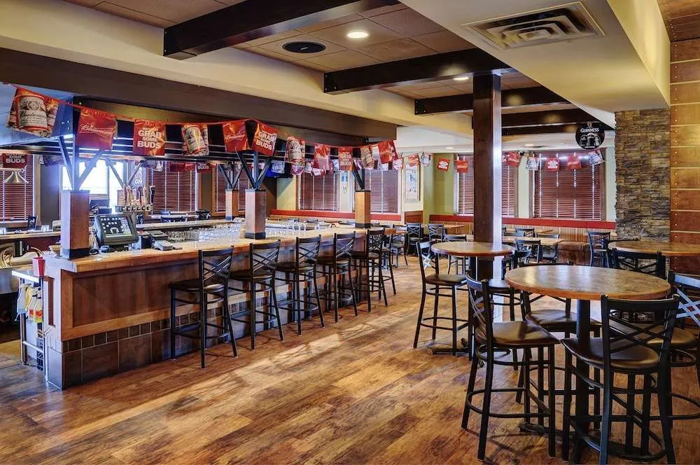 Lakeview Inns & Suites - Fort Saskatchewan