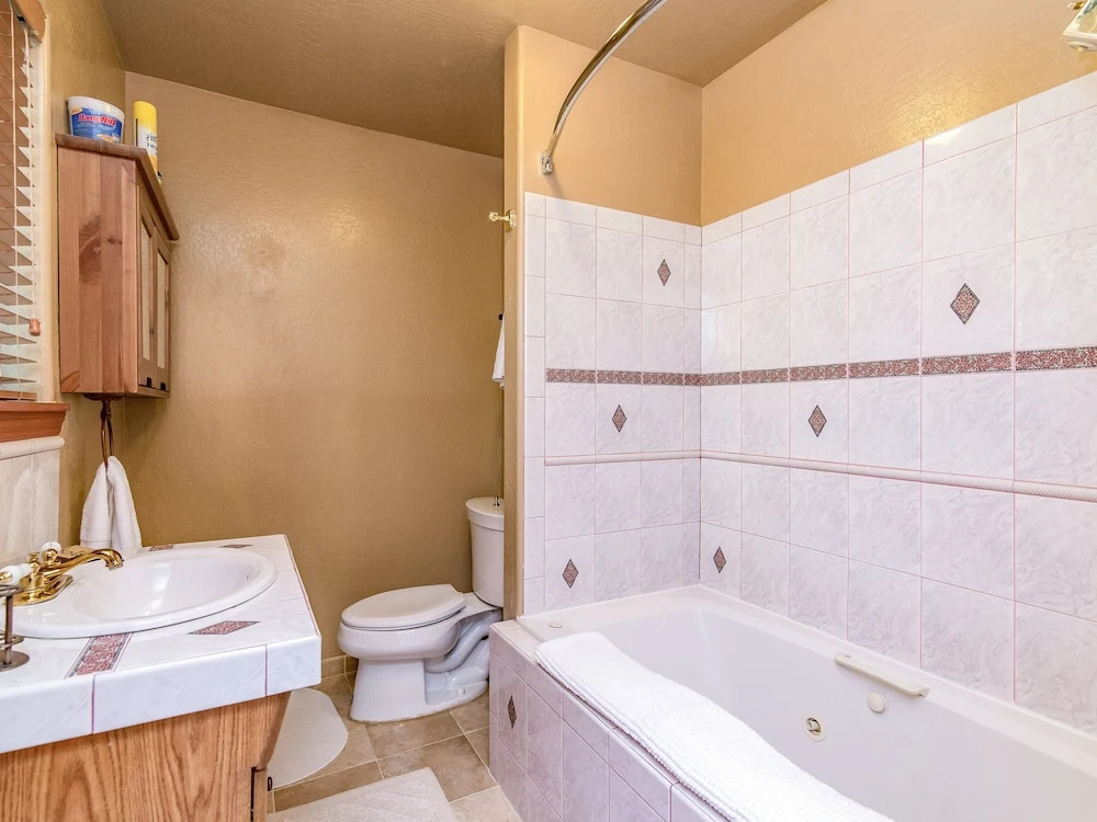 14029 Northwoods Blvd Home