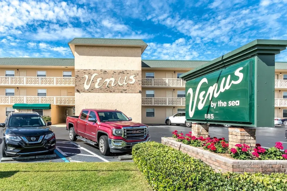 Venus 110 2 Bedroom Condo By Redawning