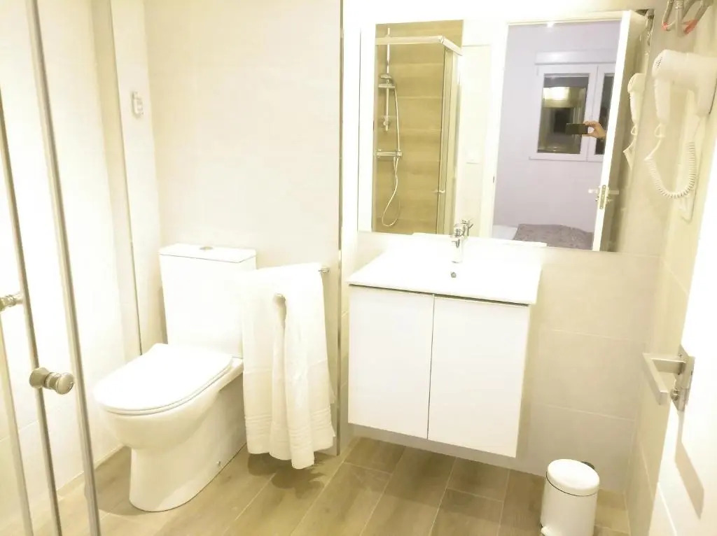 Apartamentos Poniente CON y SIN TERRAZA