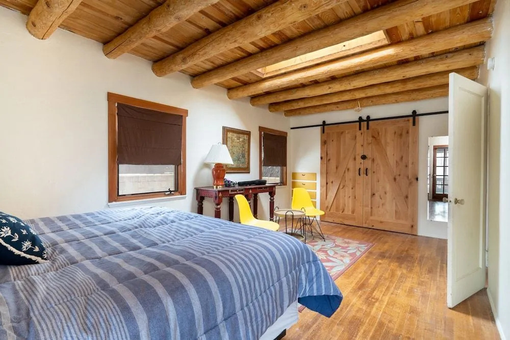 Kiva Cottage by Kokopelli Property Management