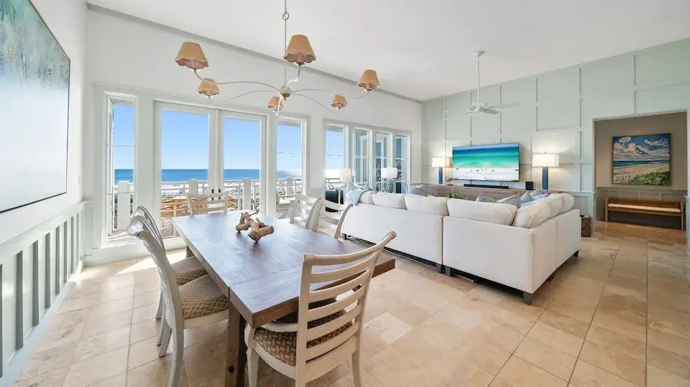 Vitamin Sea 3 Bedroom Condo by RedAwning