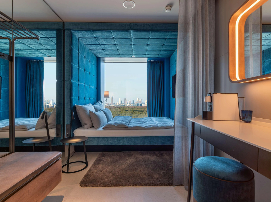bmine Frankfurt Airport, WorldHotels Crafted