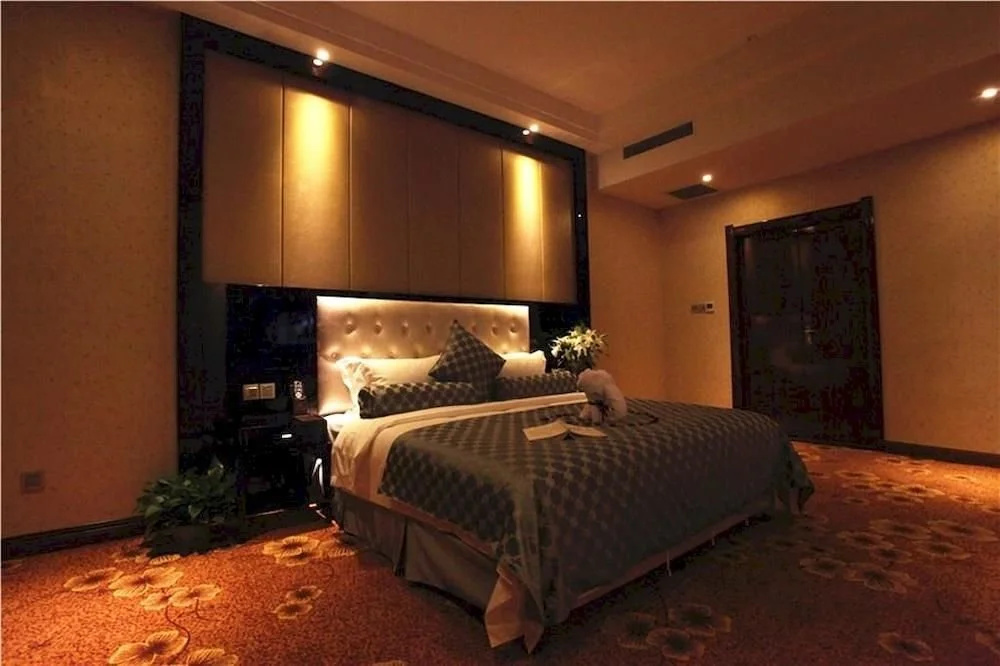 Zhongzhou International Hotel